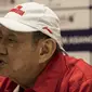 Atlet bridge Indonesia, Bambang Hartono, memberikan keterangan pers di JiExpo Kemayoran, Jakarta, Rabu (22/8/2018). Orang terkaya Indonesia itu optimis mampu sumbang medali emas Asian Games. (Bola.com/Vitalis Yogi Trisna)