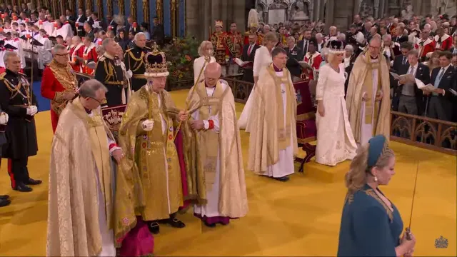 Prosesi Penobatan Raja Charles III dan Ratu Camilla di Inggris. (Youtube/The Royal Family)