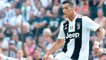 Aksi penyerang Juventus, Cristiano Ronaldo selama pertandingan persahabatan antara Juventus A dan tim B, di Villar Perosa, Italia utara, (12/8). Pada pertandingan ini Ronaldo mencetak satu gol. (Alessandro Di Marco/ANSA via AP)