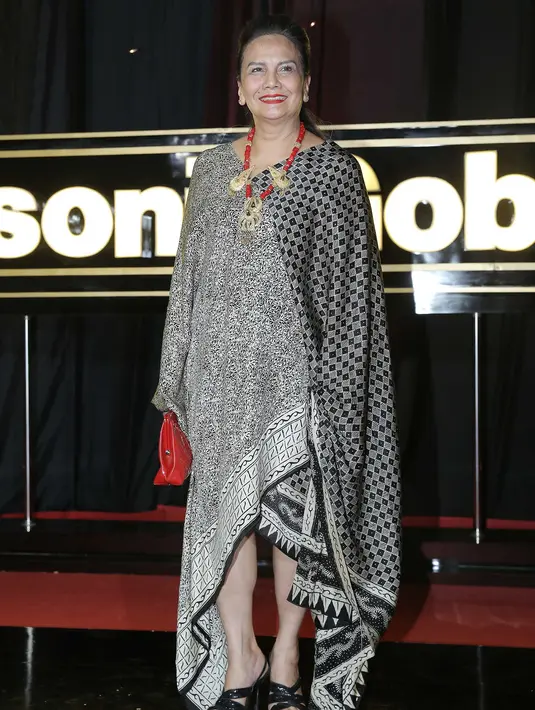 Berkat kecintaannya pada dunia seni peran tersebut, bintang film Tjoet Nja' Dhien itu ingin membuka sekolah akting. Meski ilmu akting berbeda dengan ilmu lain. (Galih W. Satria/Bintang.com)