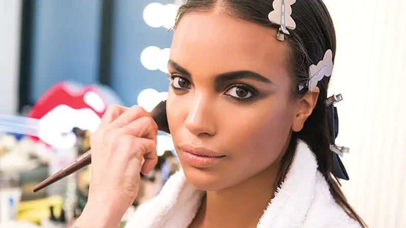 Yuk, Belajar Makeup dari Para Make-Up Artist Ternama Berikut Ini