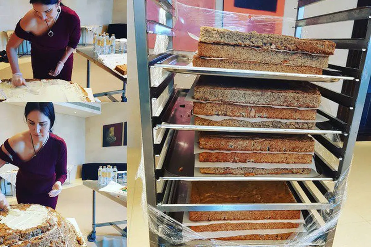 [Bintang] Kue Pernikahan