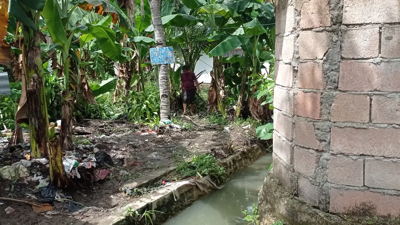 Seorang balita tewas terseret banjir di Kota Kendari, Senin (5/3/2024)