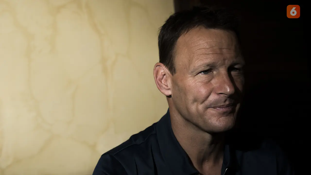 Interview Teddy Sheringham