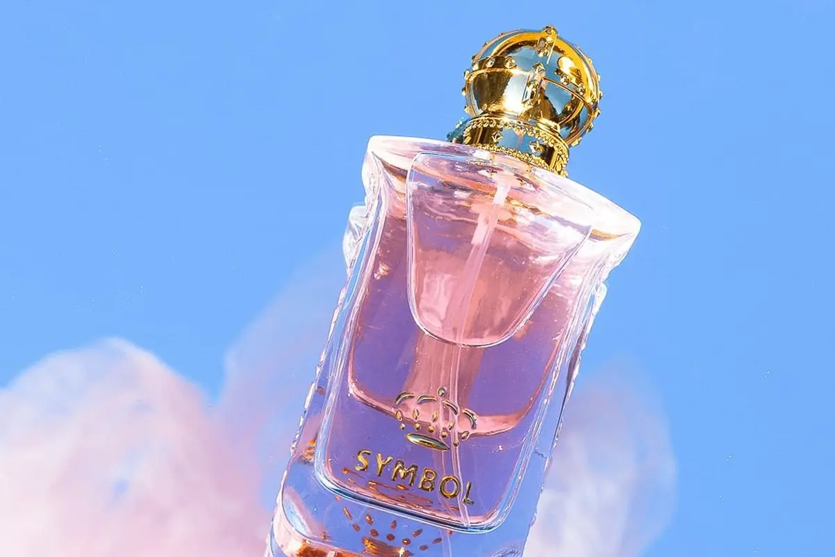 Marina De Bourbon, Symbol For A Lady.