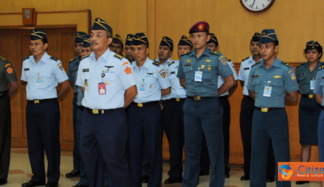 Citizen6, Jakarta: Penataran tersebut dibuka secara langsung oleh Wakil Kepala Puspen TNI (Wakapuspen TNI)  Kolonel Czi Suratmo, di Aula Balai Wartawan Puspen TNI. (Pengirim: Badarudin Bakri)