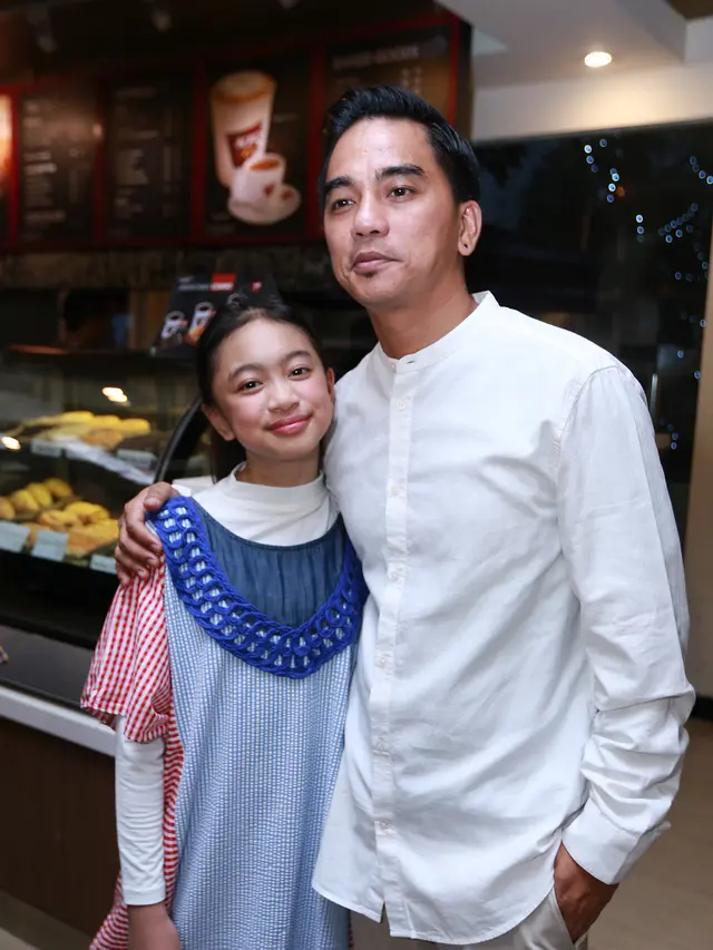 Enda Ungu dan Zara Leola