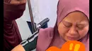 Namun Devin yang merupakan kakak tidak bertahan lama. Sedangkan adiknya, Devan berjuang di ruang NICU.  [Instagram/musdalifahbasri]
