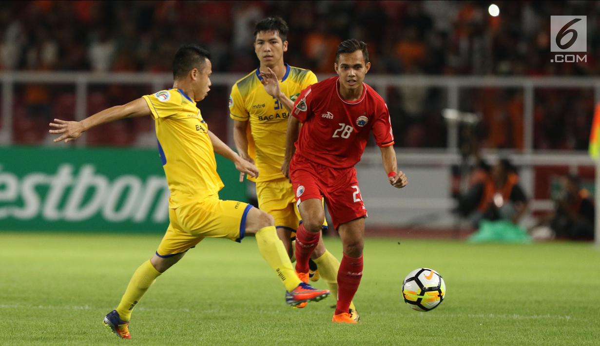 FOTO: Babak Pertama, Persija Ditahan Imbang Song Lam Nghe ...