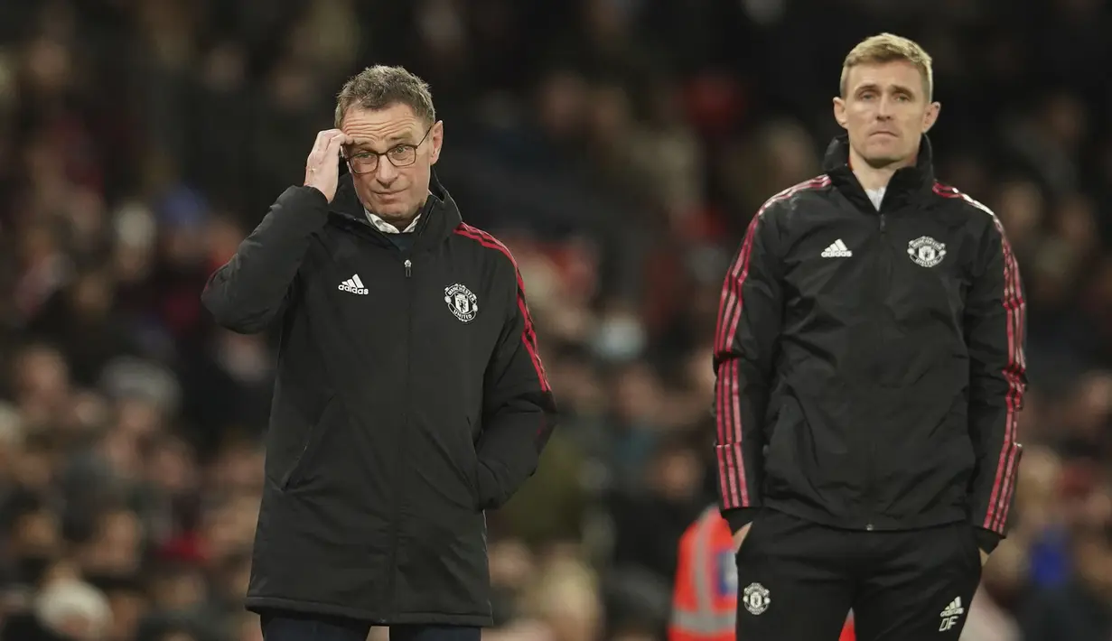 Berdasarkan statistik anak asuh Ralf Rangnick ini unggul tipis dalam penguasaan bola dengan peresentase sebesar 51 persen berbanding 49 persen. (AP/Dave Thompson)