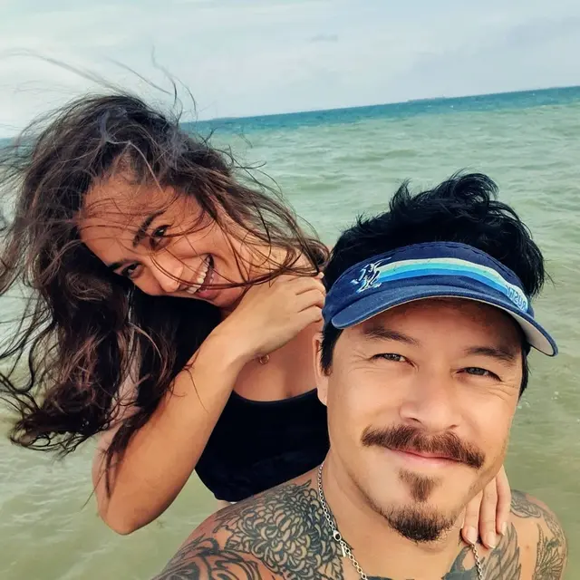 7 Kemesraan Alexandra Gottardo dengan Kekasih yang Jarang Diekspose