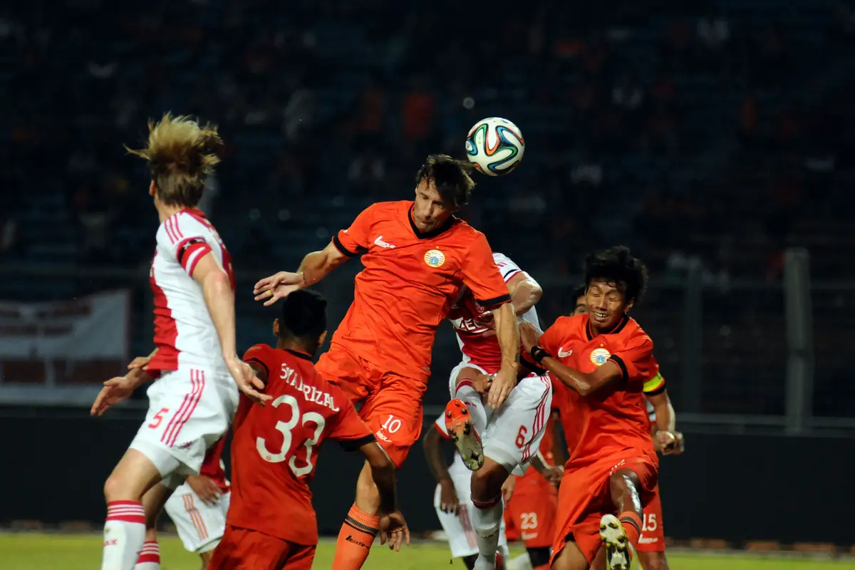Persija vs Ajax Amsterdam
