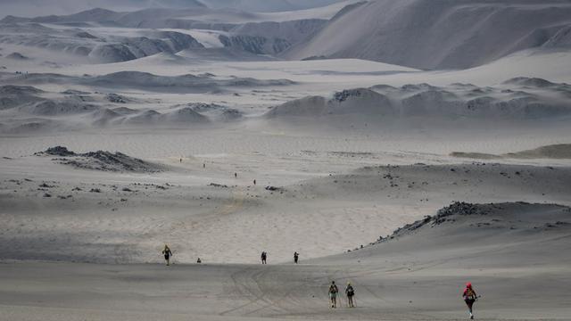 FOTO: Marathon 250 Kilometer, Bertahan Hidup di Gurun Ica