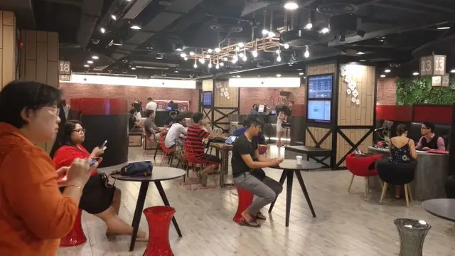 Bank DBS cabang Plaza Singapura. (Maulandy/Liputan6.com)
