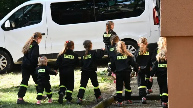 Desa Miejsce Odrzańskie di Polandia
