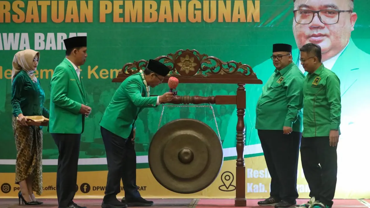 Plt Ketua Umum Partai Persatuan Pembangunan (PPP) Muhamad Mardiono membuka kegiatan bimbingan teknis (bimtek) DPRD Provinsi dan Kabupaten/Kota Dewan Pimpinan Wilayah (DPW) Jawa Barat. (Istimewa)