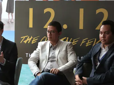 Managing Director ZALORA Indonesia Anthony Fung (kiri) saat menjelaskan 12.12 Online Fever, Jakarta, Selasa (10/11/15). Pelaku e-commerce menargetkan peningkatan trafik web menyambut hari belanja online nasional (12 Desember). (Liputan6.com/Angga Yuniar)