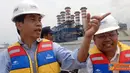 Citizen6, Jakarta: PLN telah melakukan langkah-langkah strategis untuk menanggulangi banjir rob dan banjir 5 tahunan dibeberapa Pembangkit Listrik dan instalasi listrik PLN. (Pengirim: Agus Trimukti)