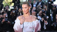 Bella Hadid Ungkap Beratnya Dampak Fisik dan Mental Akibat Penyakit Lyme
