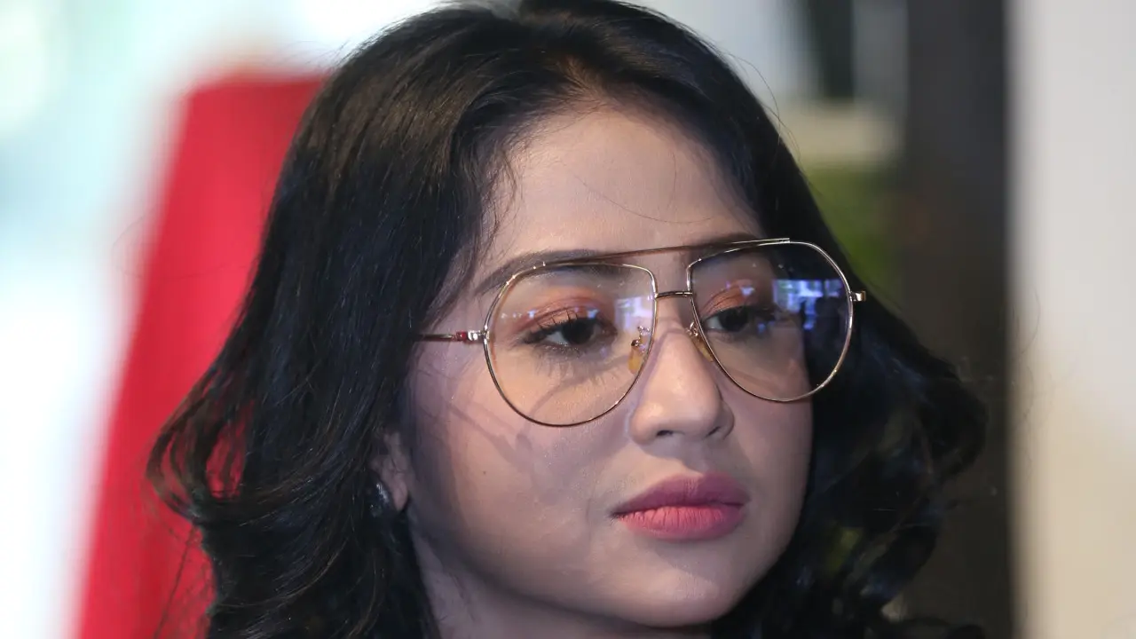[Fimela] Dewi Perssik