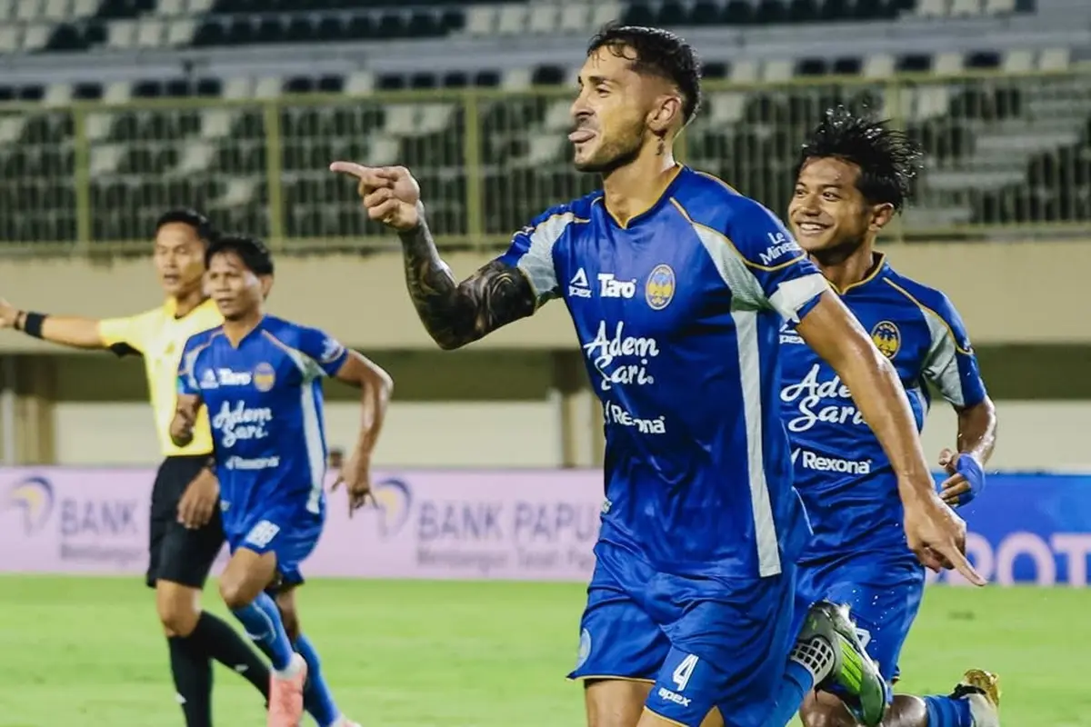 Franco Ramos Mingo - PSBS Biak Vs PSIM Yogyakarta di BRI Super League 2025/2026