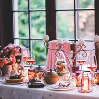 Makan malam romantis di hari Valentine. (Foto: Pixabay)