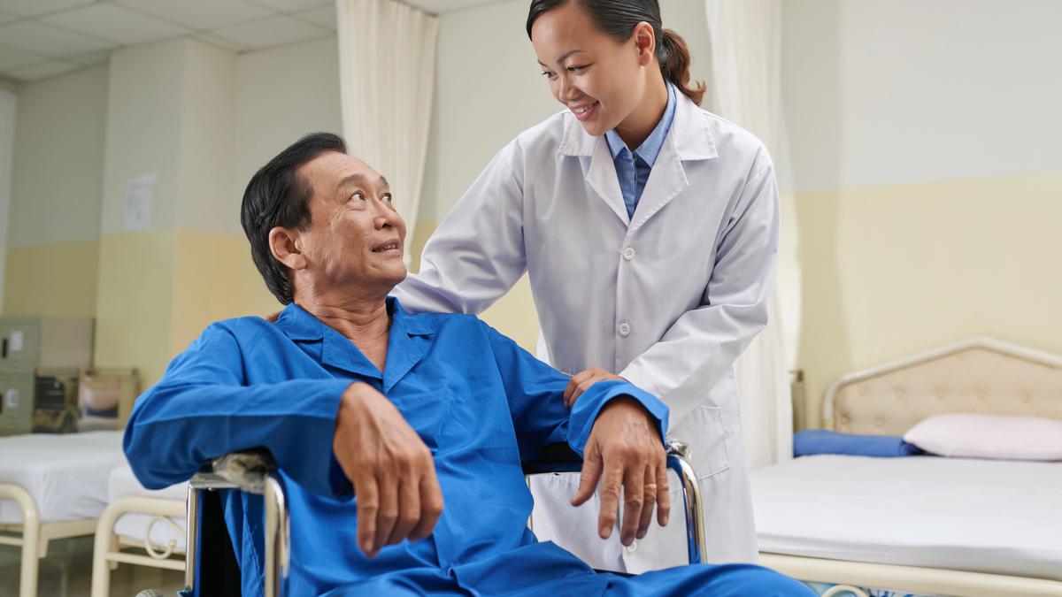 Waspadai Penyakit Parkinson: Ini Gejala, Penyebab, dan Cara Mengatasinya