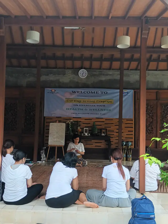 New Year & New Vision: Inner Child Empowerment with Intan Maria Lie