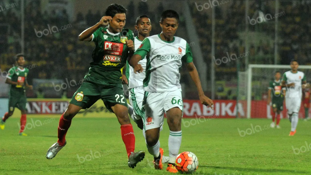Bhayangkara Surabaya United vs PS TNI