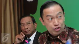 Mendag Thomas Lembong (kanan) memberi keterangan pers usai melakukan pertemuan pertemuan tingkat menteri membahas karet, International Tripartite Rubber Council (ITRC) 2015 di Jakarta, Kamis (3/12). (Liputan6.com/Angga Yuniar)