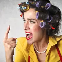 Video keren banget ini menunjukkan sama kamu kalau anjing ternyata juga melawan kekerasan dalam rumah tangga alias KDRT