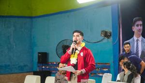 Verrell Bramasta membuka Kejuaraan Tinju Bekasi di GOR Puja Bangsa Cikarang, 17 Desember 2025. Perwakilan Kementerian Pemuda dan Olahraga RI hadir. (Foto: Dok. Istimewa)