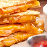 ilustrasi Resep Sandwich Keju Leleh/Photo by TR Davis on Unsplash.jpg