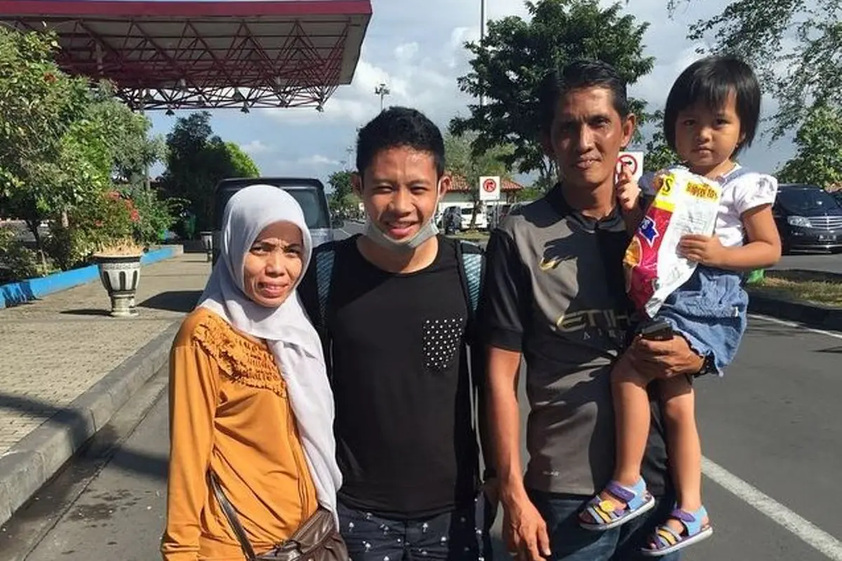 Quality Time Bersama Keluarga a la Bintang Timnas U23, Evan Dimas