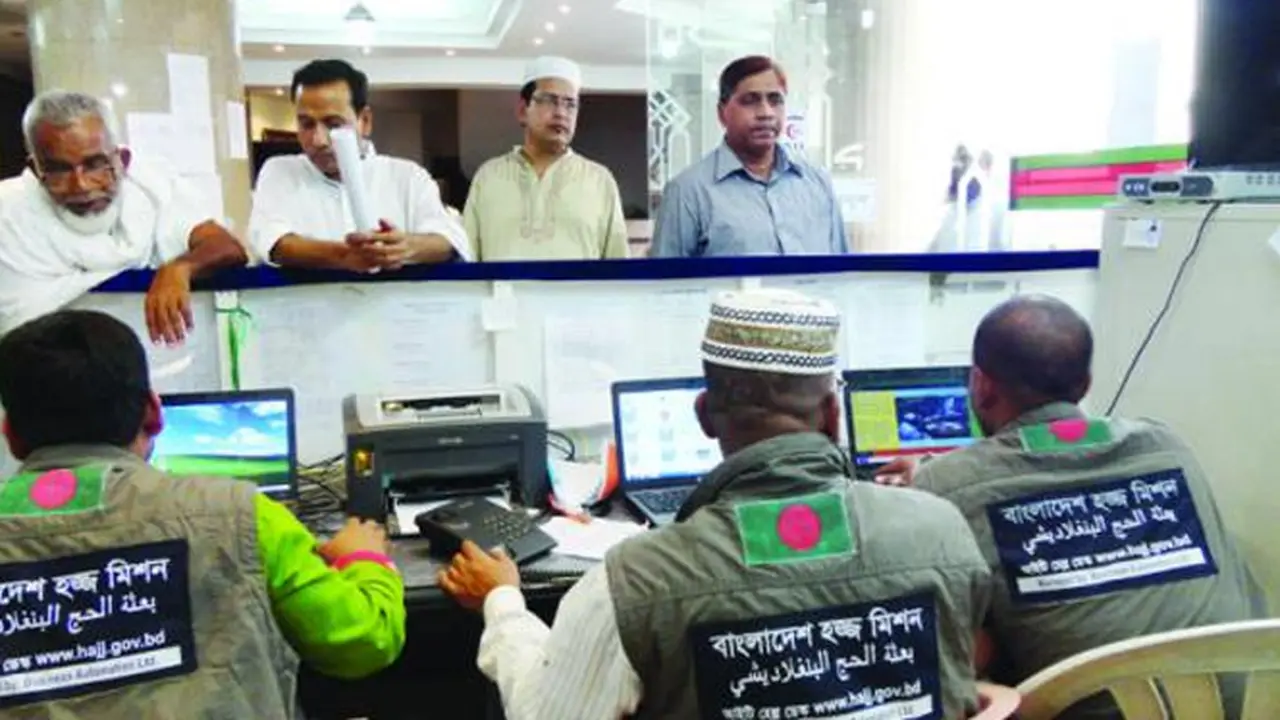 haji-bangladesh131010b.jpg