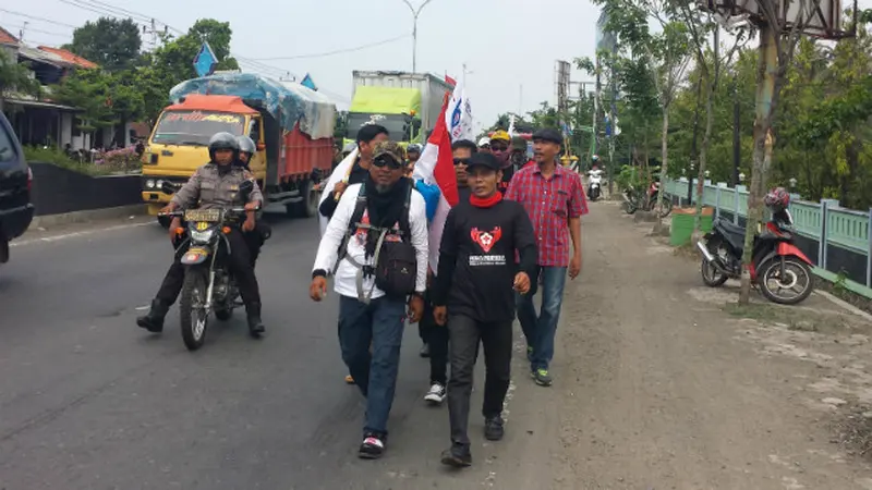 Warga Surabaya Protes BPJS