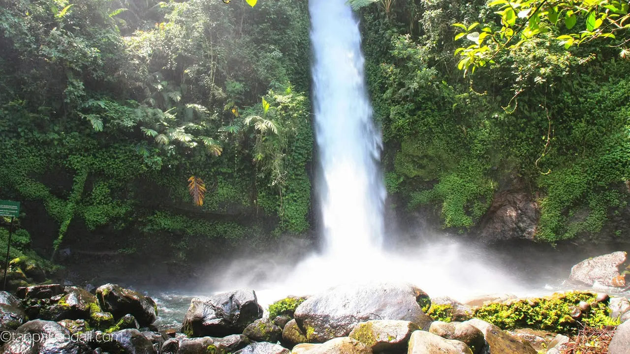 Curug Sawer