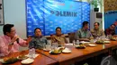 Diskusi mingguan yang membahas mengenai perkembangan Parlemen dan proses pelantikan Joko Widodo-Jusuf Kalla sebagai presiden dan wakil presiden  (Liputan6.com/Faisal R Syam)