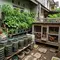 Halaman Belakang Rumah Sempit Bisa Panen Ikan, Telur, dan Sayur Sekaligus, Begini Caranya