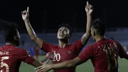 Gelandang Timnas Indonesia U-22, Osvaldo Haay, merayakan gol yang dicetaknya ke gawang Thailand pada laga SEA Games 2019 di Stadion Rizal Memorial, Manila, Selasa (26/11). Indonesia menang 2-0 atas Thailand. (Bola.com/M Iqbal Ichsan)