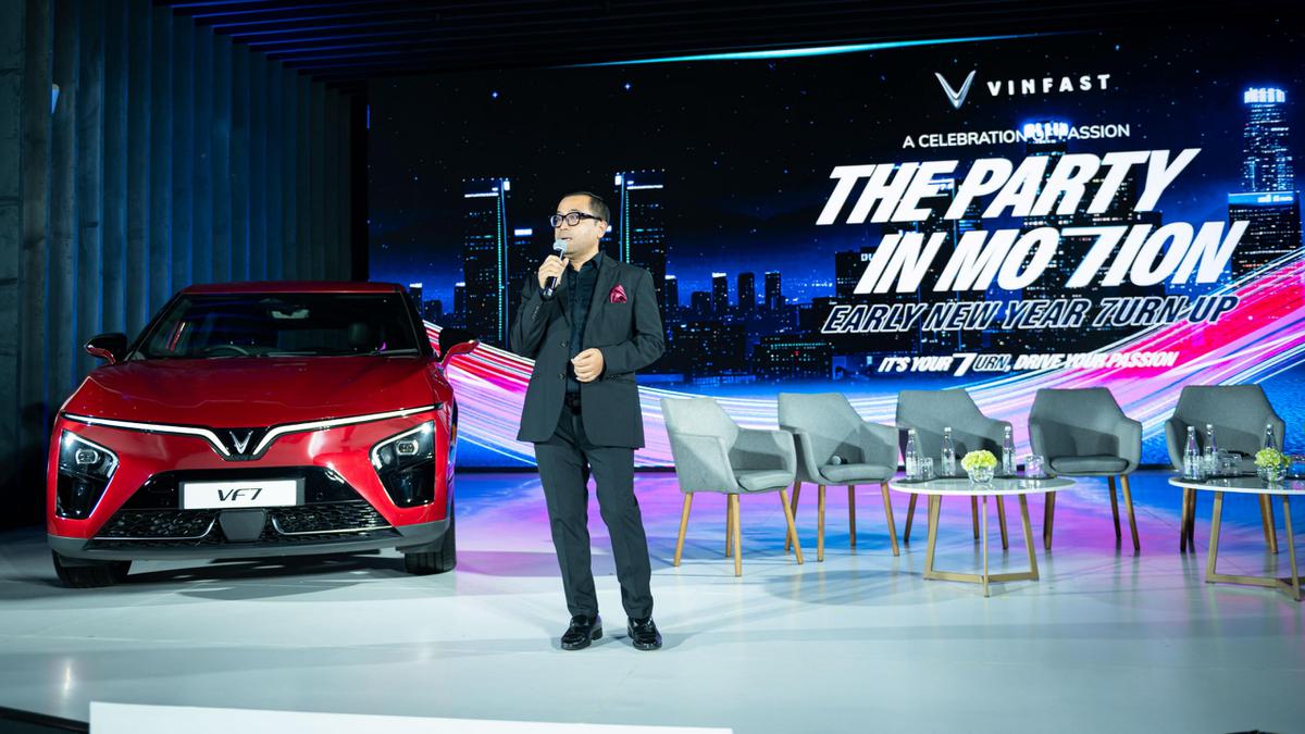 Bukan Sekadar Mobil Listrik, VinFast VF 7 Jadi Representasi Passion 7 Tokoh Indonesia