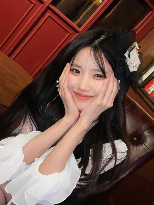 Meski sudah berumur 25 tahun, Hayoung ini mempunyai wajah yang imut dan menggemaskan. (FOTO: instagram.com/shy9_29/)