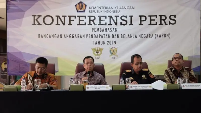 Konferensi Pers tentang RAPBN 2019 di Ruang Rapat Gedung B, Kantor Bea Cukai Soekarno Hatta Area Cargo, Bandara Soekarno Hatta, Cengkareng, Tangerang. (Dwi Aditya Putra/Merdeka.com)