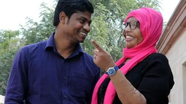 [Bintang] Cerita Mengharukan Korban Siraman Air Keras yang Menemukan Pasangan Hidupnya