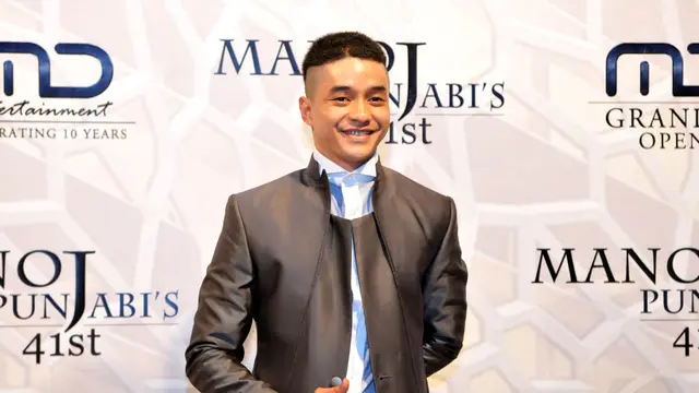 6 Artis Ini Ditinggal Menikah Sang Mantan
