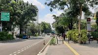 Jalan KH Wahid Hasyim, Jakarta Pusat sudah steril dari massa Reuni 212, Kamis (2/12/2021). Kawasan ini sempat dipadati sejumlah massa yang hendak menggelar Reuni 212 di Jakarta. (Liputan6.com/Yopi Makdori)