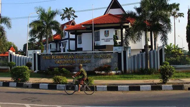 Kantor DPRD Kabupaten Tuban (Liputan6.com/Ahmad Adirin)