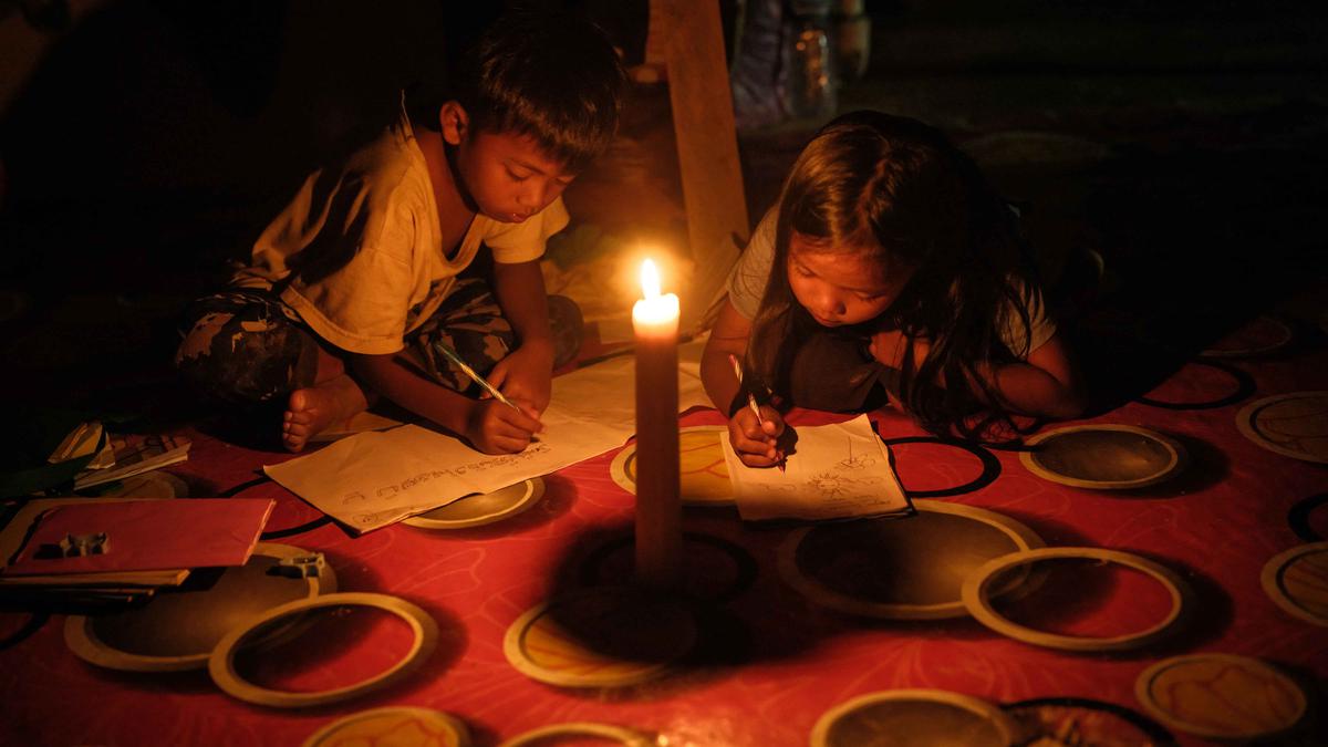 Kegelapan Masih Selimuti Korban Banjir Bandang Sumatera di Aceh Tamiang