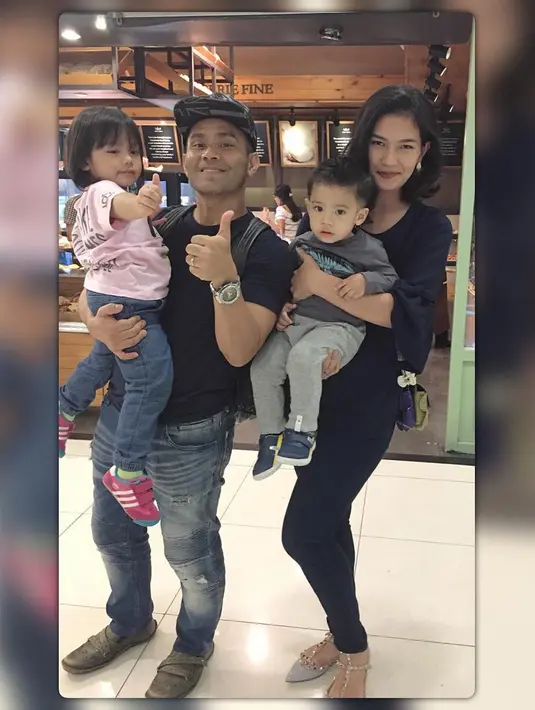 Judika dan Duma kerap mengunggah potret kebersamaan keluarganya di akun Instagram masing-masing. (Foto: instagram.com/duma_riris)