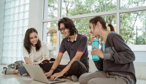 Ilustrasi mahasiswa di kampus. (odua/depositphotos.com)